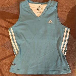 EUC Adidas 3 Stripe Climalite fitted, L runs small